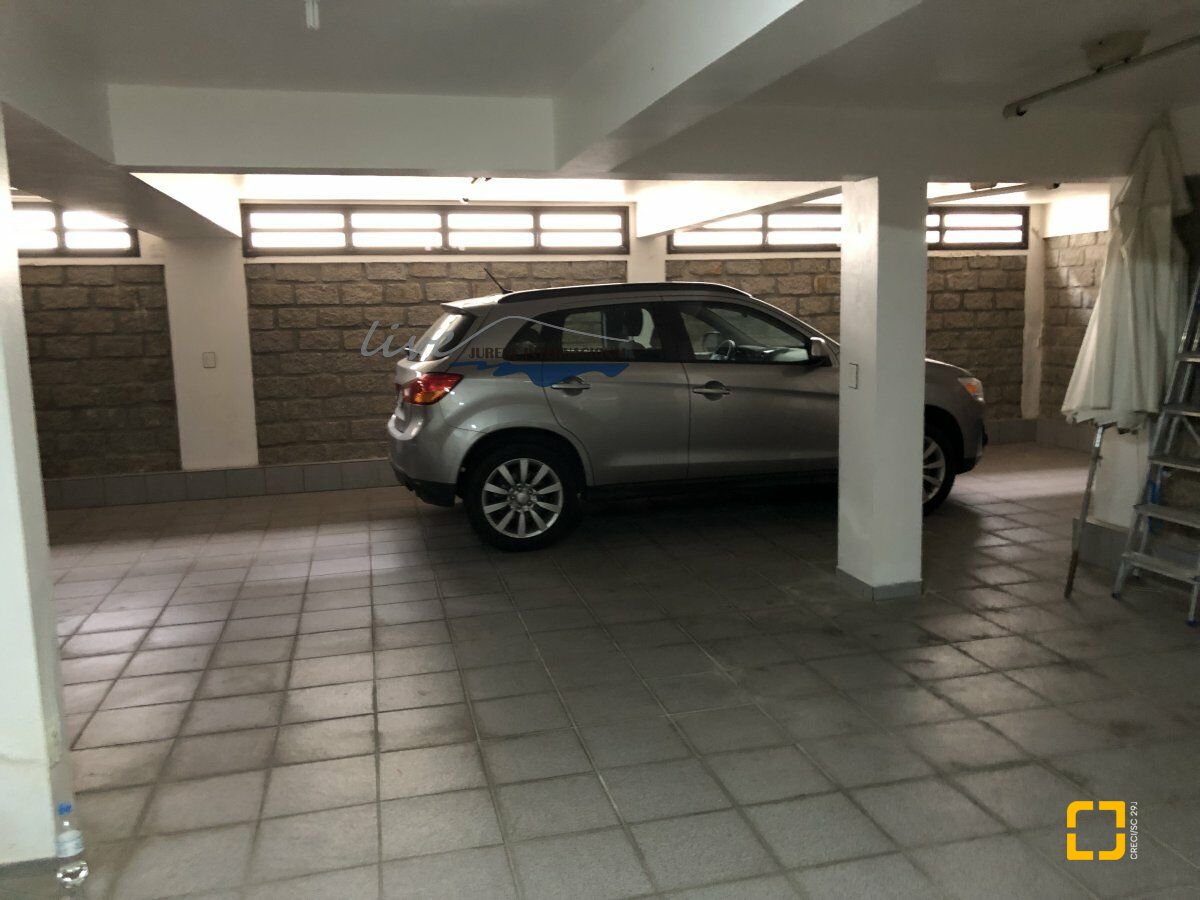 Casa com 481m², 10 quartos (sendo 5 suítes), 4 garagens, no bairro Jurerê Internacional em Florianópolis
