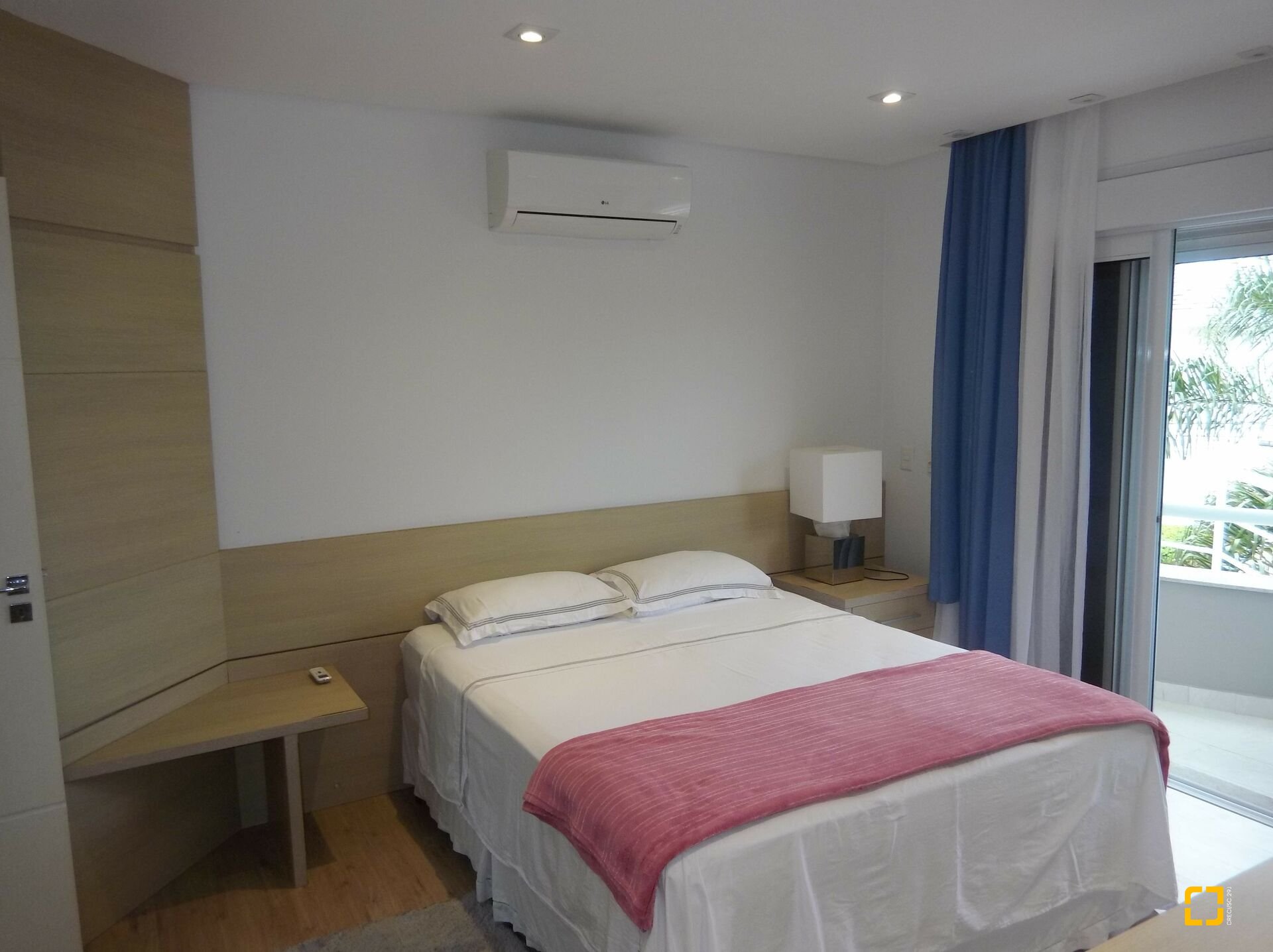 Casa com 551m², 10 quartos (sendo 5 suítes), 4 garagens, no bairro Jurerê Internacional em Florianópolis