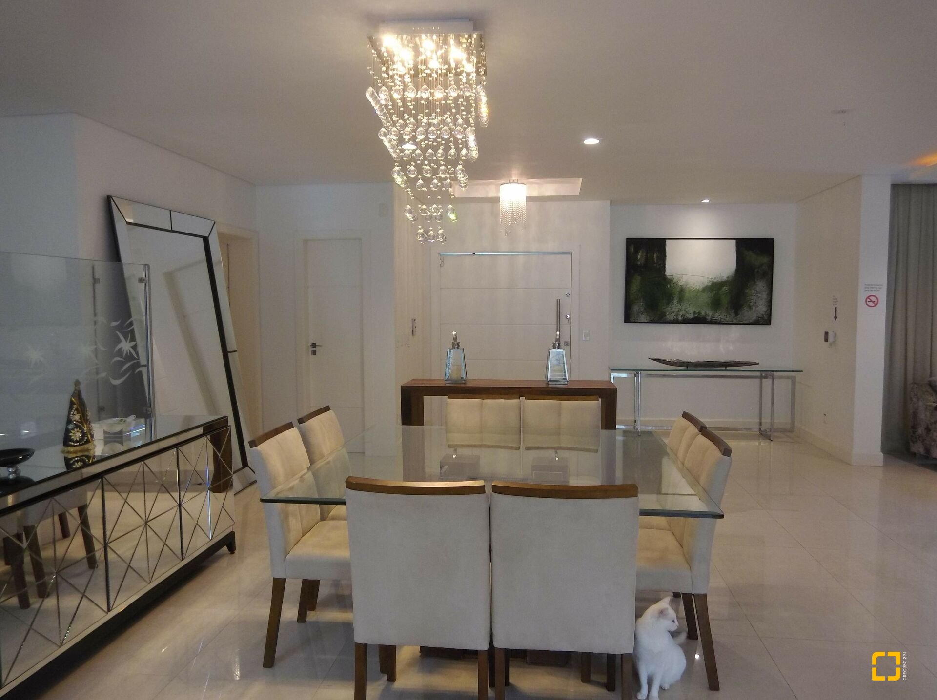 Casa com 551m², 10 quartos (sendo 5 suítes), 4 garagens, no bairro Jurerê Internacional em Florianópolis