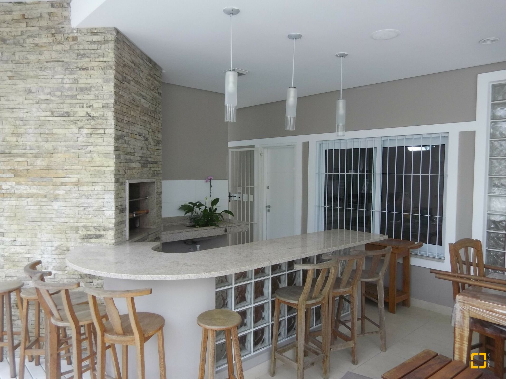 Casa com 551m², 10 quartos (sendo 5 suítes), 4 garagens, no bairro Jurerê Internacional em Florianópolis
