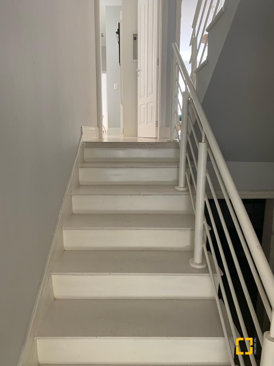 Casa com 370m², 7 quartos (sendo 2 suítes), 2 garagens, no bairro Jurerê Internacional em Florianópolis