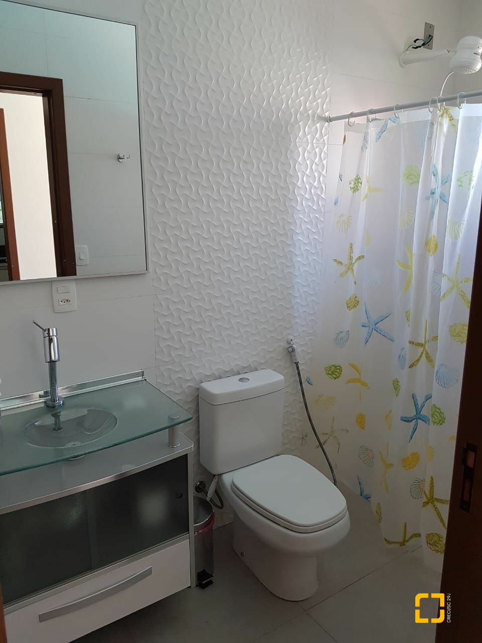 Casa com 380m², 9 quartos (sendo 4 suítes), 2 garagens, no bairro Jurerê Internacional em Florianópolis