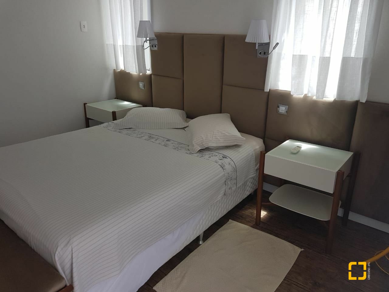 Casa com 380m², 9 quartos (sendo 4 suítes), 2 garagens, no bairro Jurerê Internacional em Florianópolis