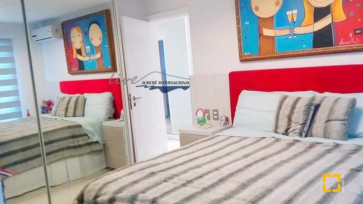 Casa com 310m², 8 quartos (sendo 4 suítes), 3 garagens, no bairro Jurerê Internacional em Florianópolis