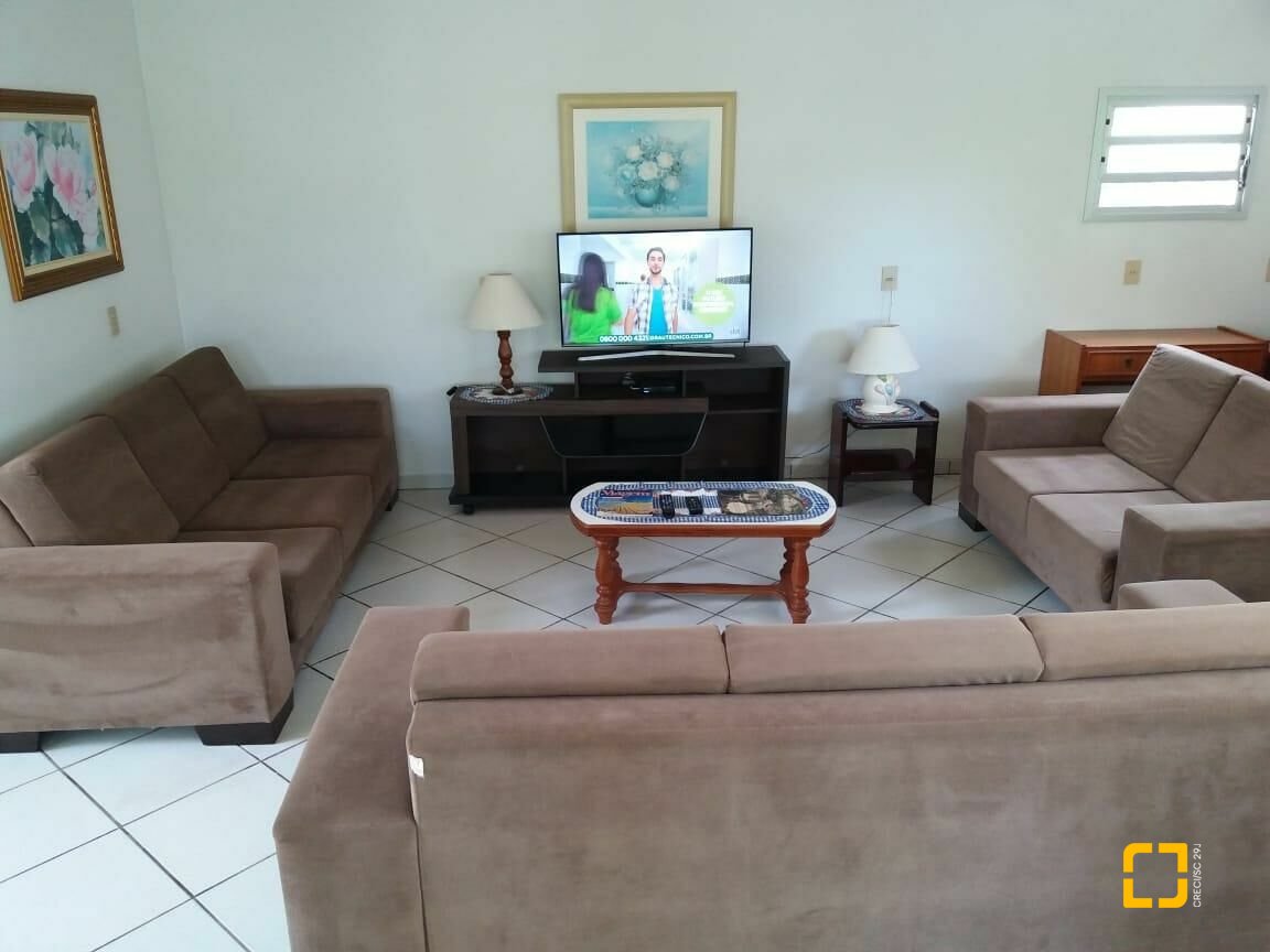 Casa com 580m², 10 quartos (sendo 3 suítes), 5 garagens, no bairro Jurerê Internacional em Florianópolis