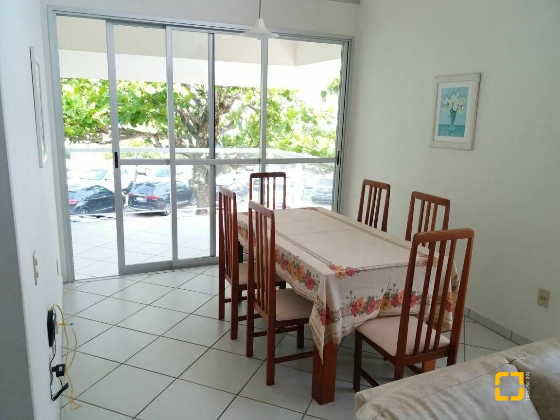 Casa com 580m², 10 quartos (sendo 3 suítes), 5 garagens, no bairro Jurerê Internacional em Florianópolis