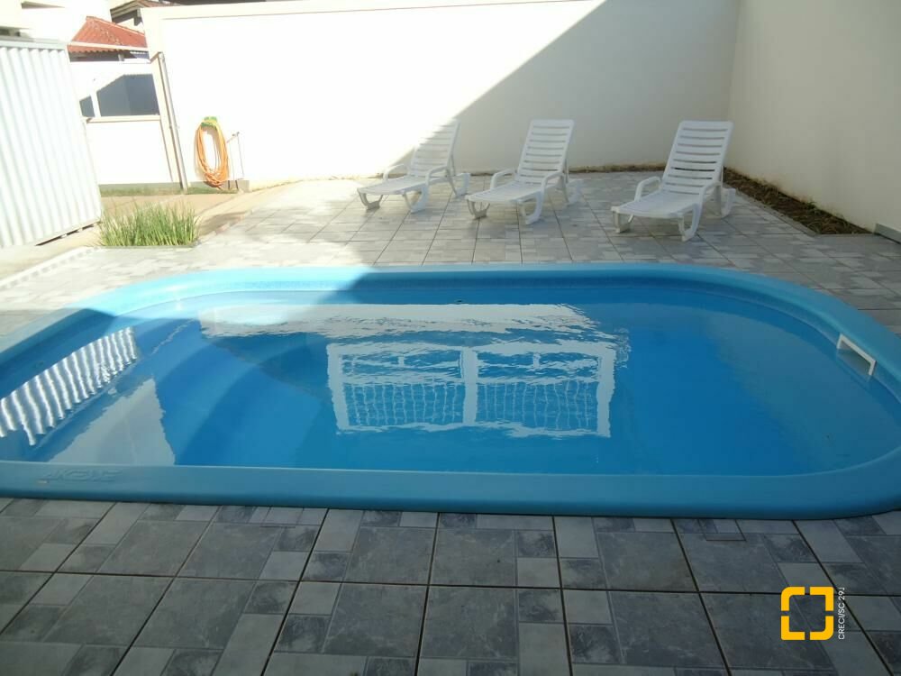 Casa com 580m², 10 quartos (sendo 3 suítes), 5 garagens, no bairro Jurerê Internacional em Florianópolis