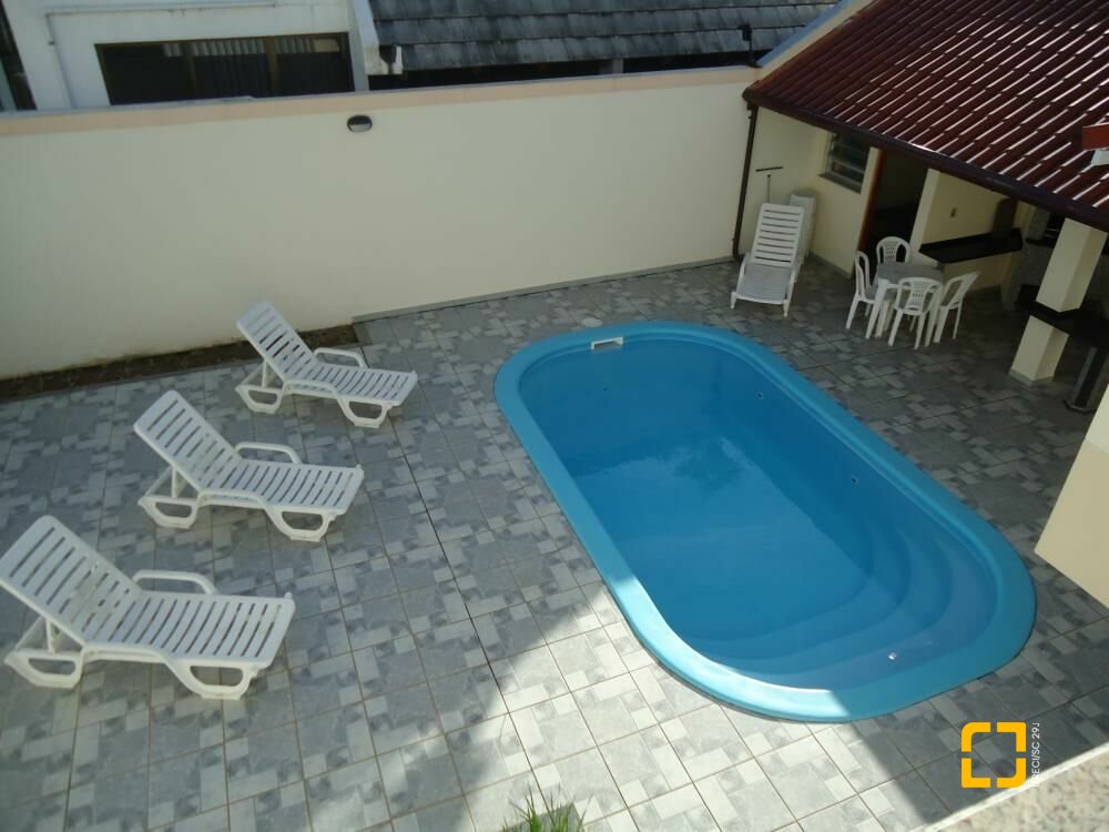 Casa com 580m², 10 quartos (sendo 3 suítes), 5 garagens, no bairro Jurerê Internacional em Florianópolis
