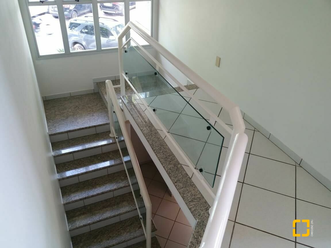 Casa com 580m², 10 quartos (sendo 3 suítes), 5 garagens, no bairro Jurerê Internacional em Florianópolis