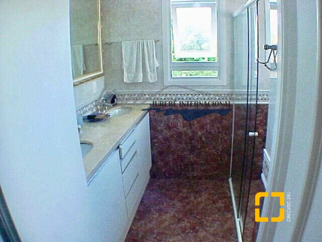 Casa com 430m², 8 quartos (sendo 4 suítes), 3 garagens, no bairro Jurerê Internacional em Florianópolis