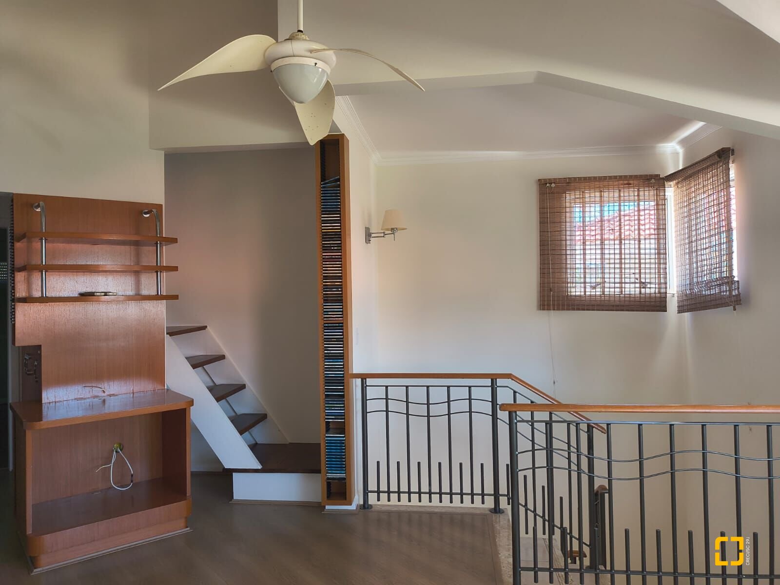 Casa com 246m², 7 quartos (sendo 3 suítes), 4 garagens, no bairro Jurerê Internacional em Florianópolis