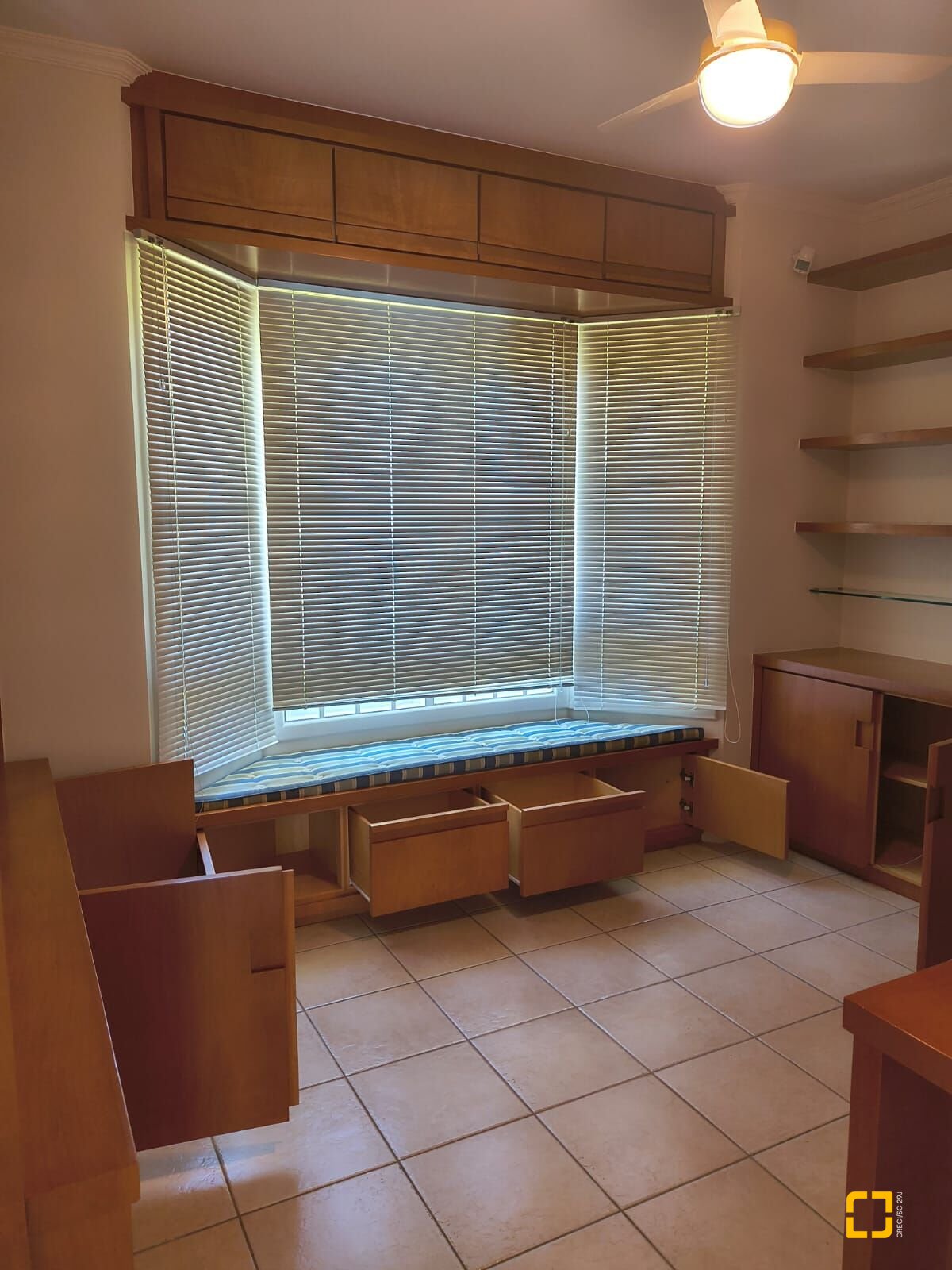 Casa com 246m², 7 quartos (sendo 3 suítes), 4 garagens, no bairro Jurerê Internacional em Florianópolis