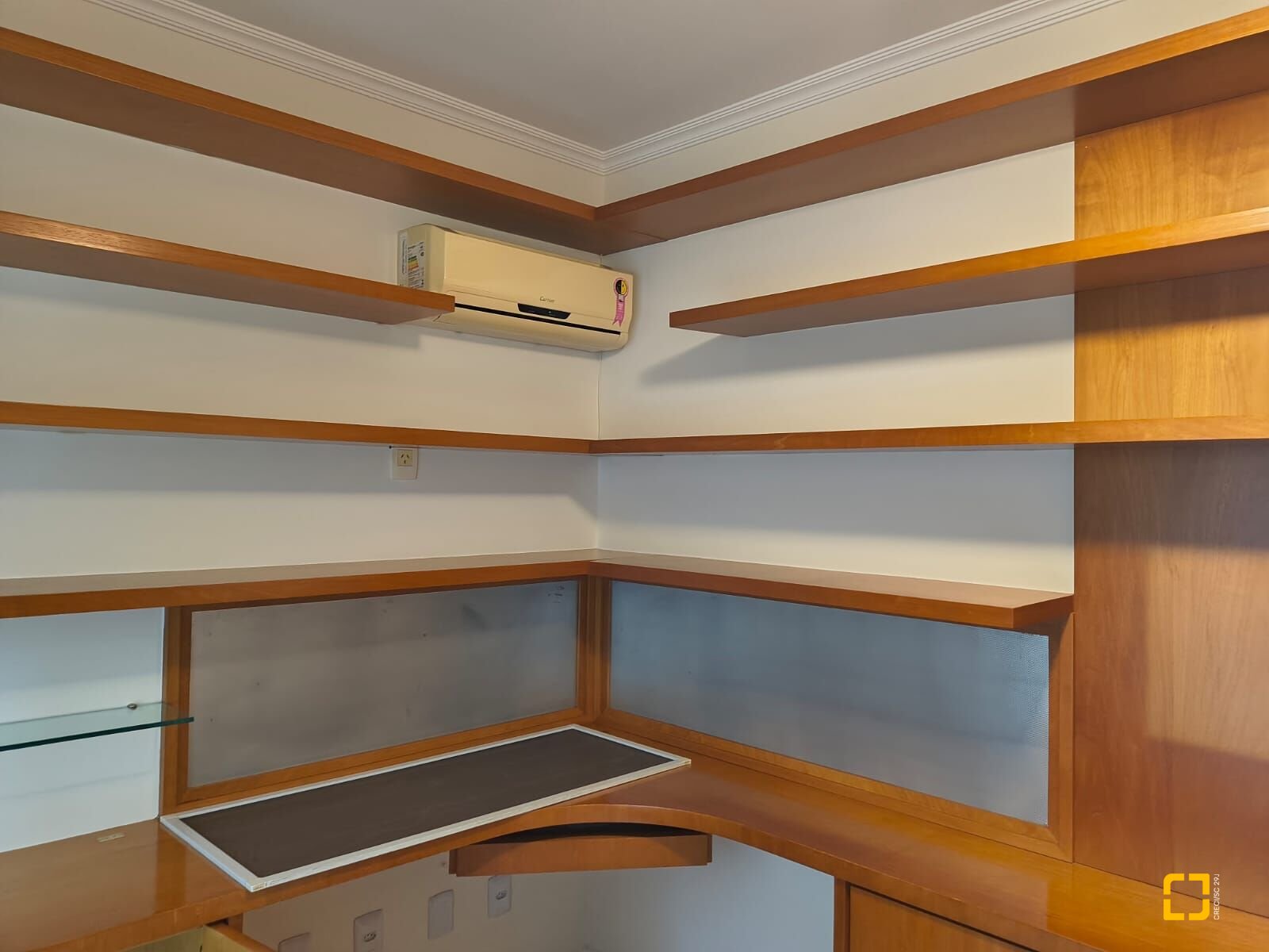 Casa com 246m², 7 quartos (sendo 3 suítes), 4 garagens, no bairro Jurerê Internacional em Florianópolis