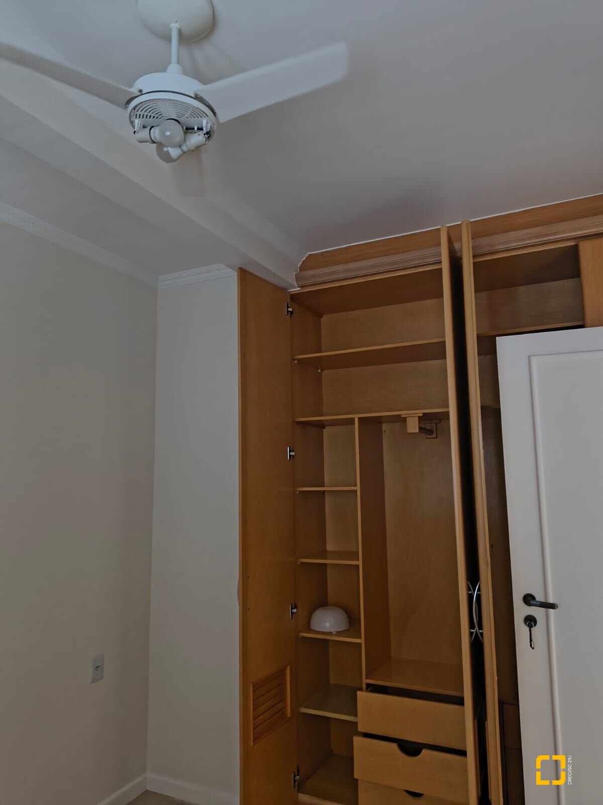 Casa com 246m², 7 quartos (sendo 3 suítes), 4 garagens, no bairro Jurerê Internacional em Florianópolis