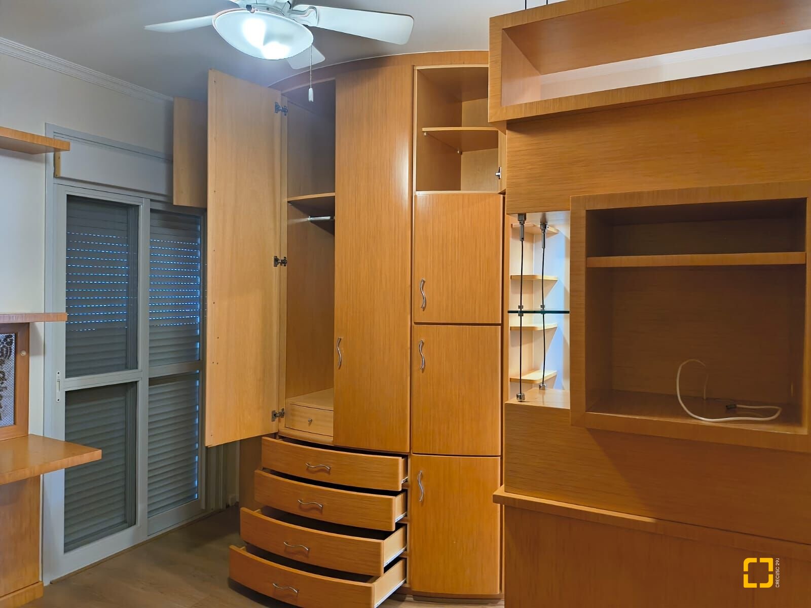 Casa com 246m², 7 quartos (sendo 3 suítes), 4 garagens, no bairro Jurerê Internacional em Florianópolis