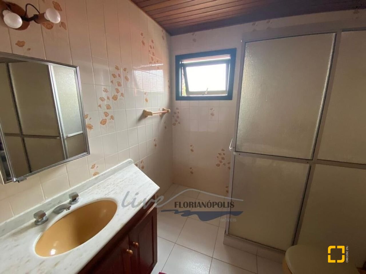 Casa com 200m², 4 quartos (sendo 1 suíte), 1 garagem, no bairro Jurerê Internacional em Florianópolis