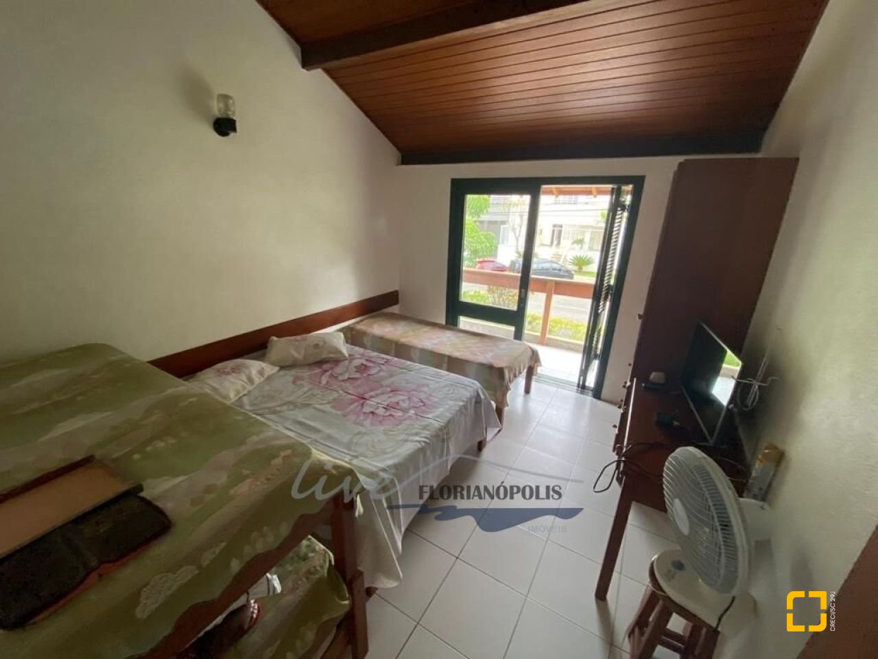 Casa com 200m², 4 quartos (sendo 1 suíte), 1 garagem, no bairro Jurerê Internacional em Florianópolis