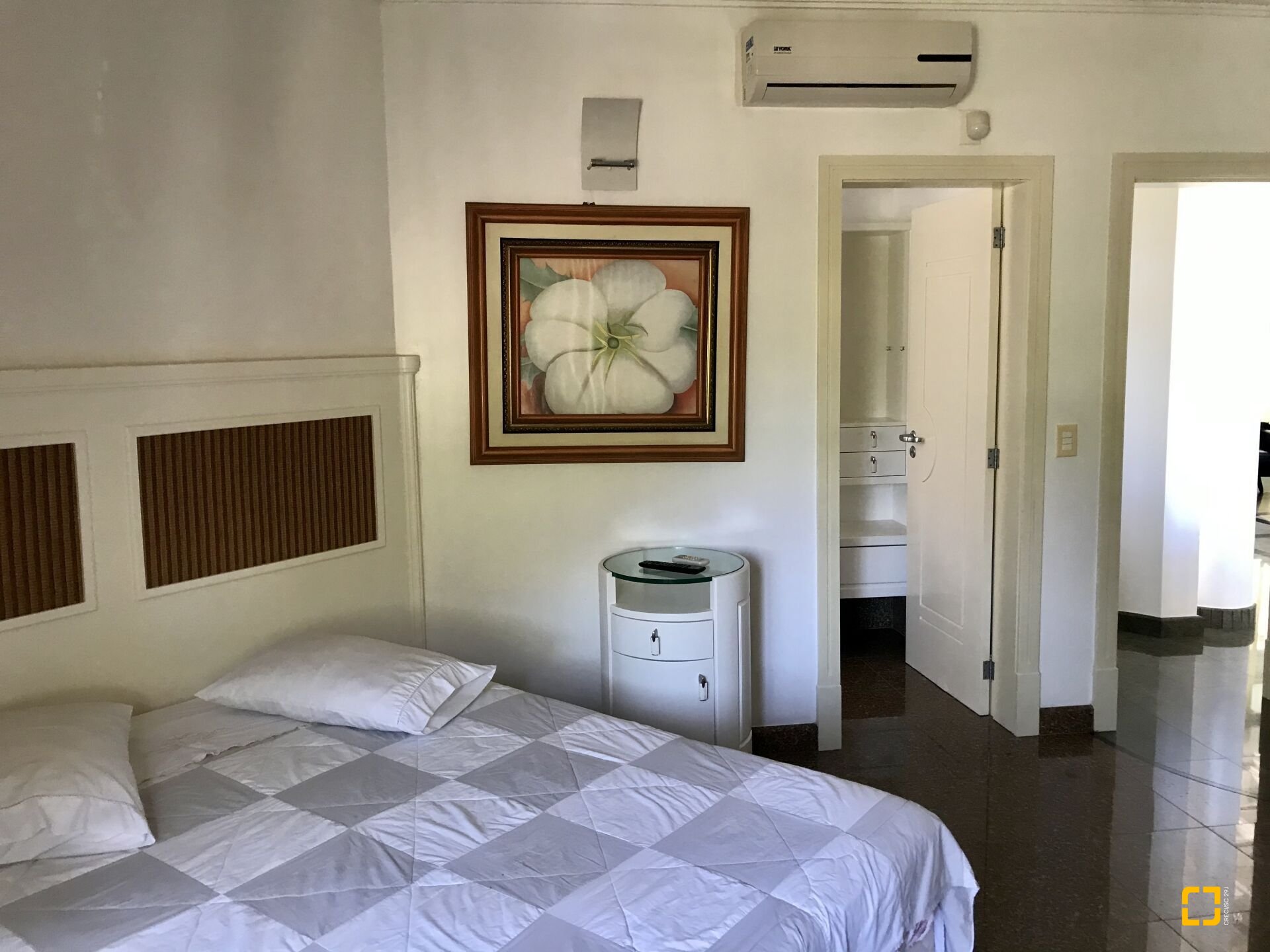 Casa com 800m², 9 quartos (sendo 8 suítes), 5 garagens, no bairro Jurerê Internacional em Florianópolis