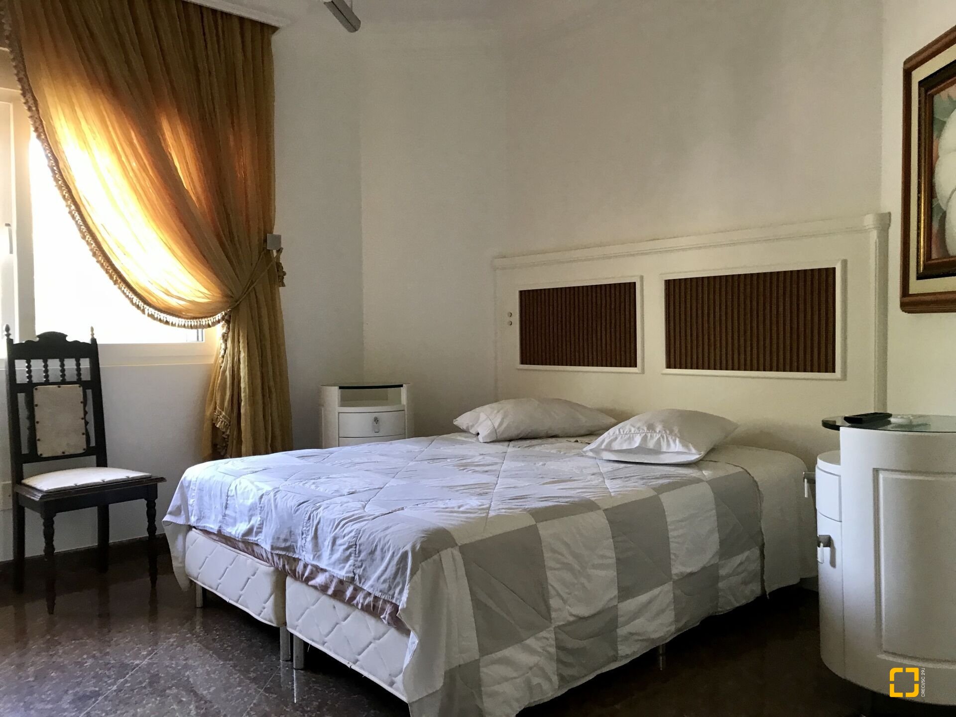 Casa com 800m², 9 quartos (sendo 8 suítes), 5 garagens, no bairro Jurerê Internacional em Florianópolis