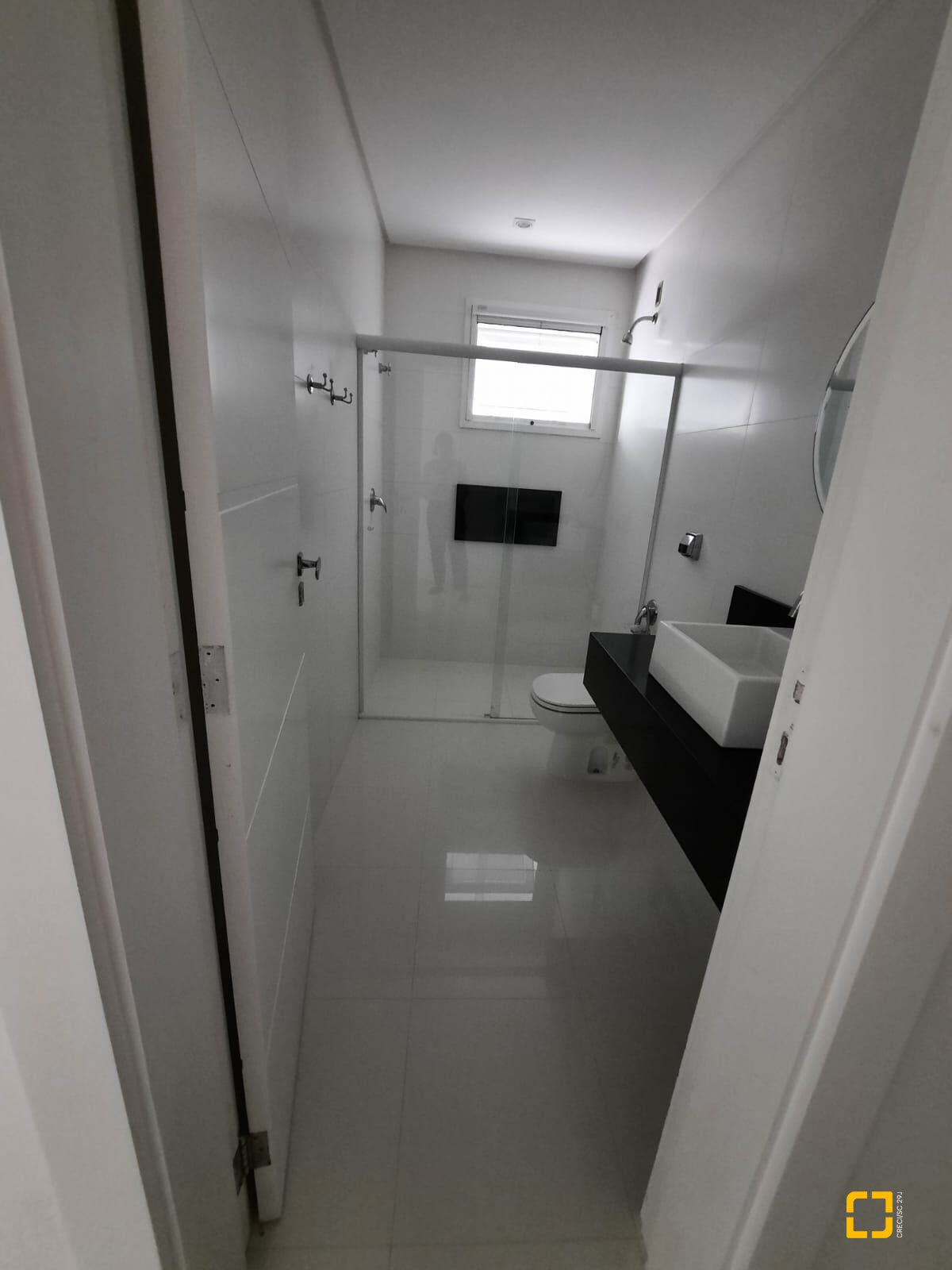 Casa com 900m², 8 quartos (sendo 4 suítes), 4 garagens, no bairro Jurerê Internacional em Florianópolis