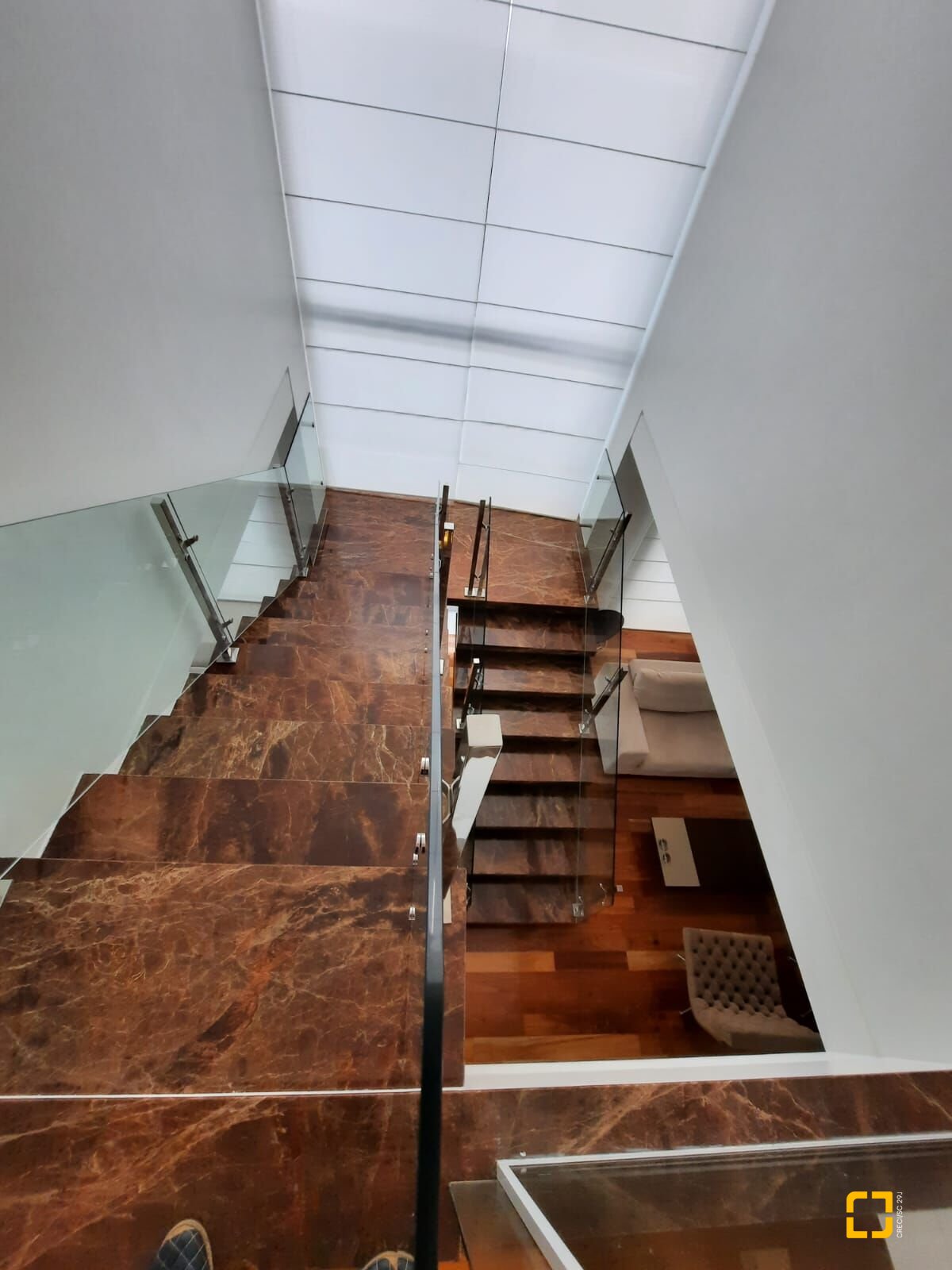 Casa com 900m², 8 quartos (sendo 4 suítes), 4 garagens, no bairro Jurerê Internacional em Florianópolis