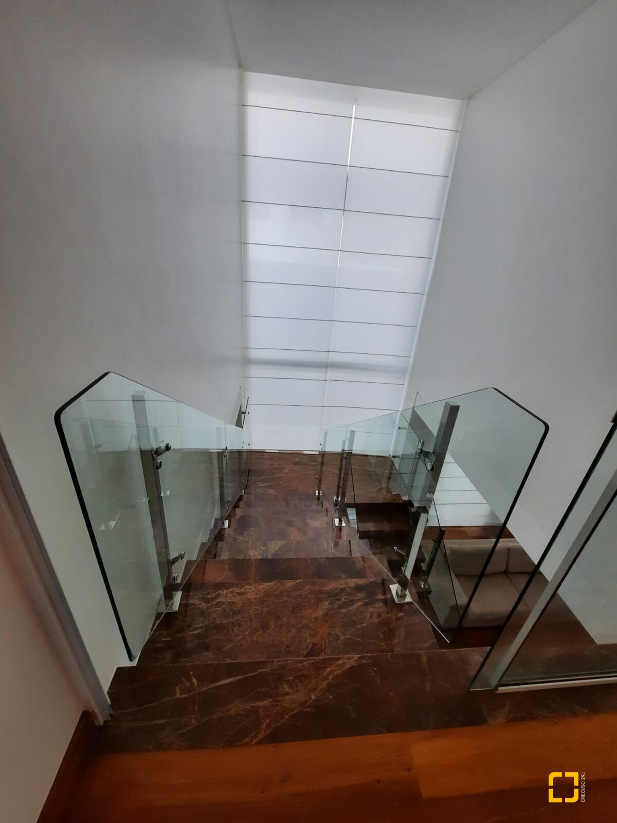 Casa com 900m², 8 quartos (sendo 4 suítes), 4 garagens, no bairro Jurerê Internacional em Florianópolis
