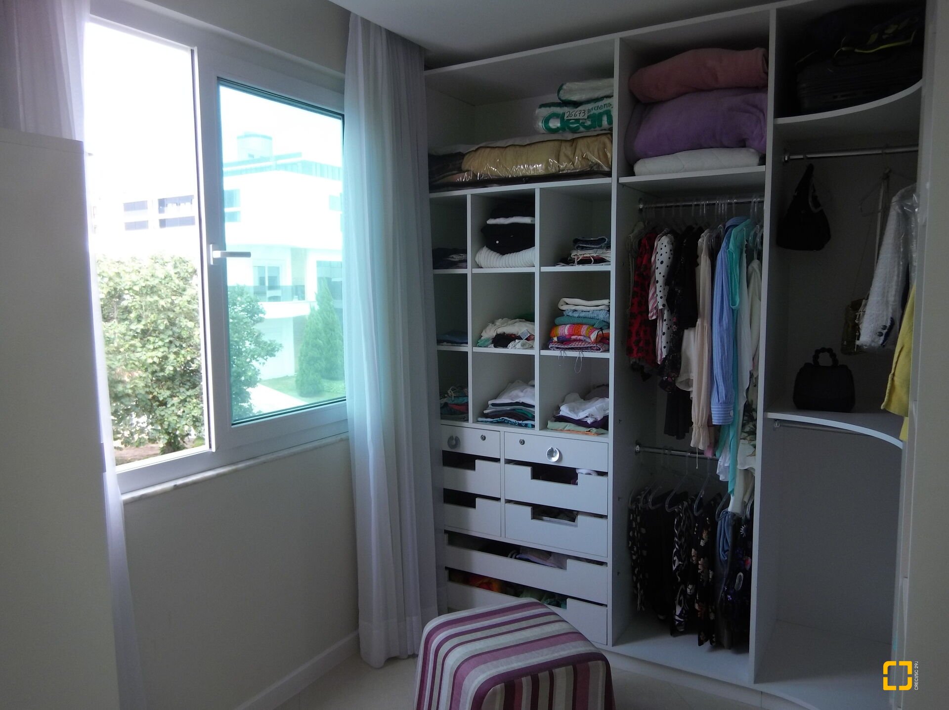 Casa com 650m², 8 quartos (sendo 4 suítes), 5 garagens, no bairro Jurerê Internacional em Florianópolis