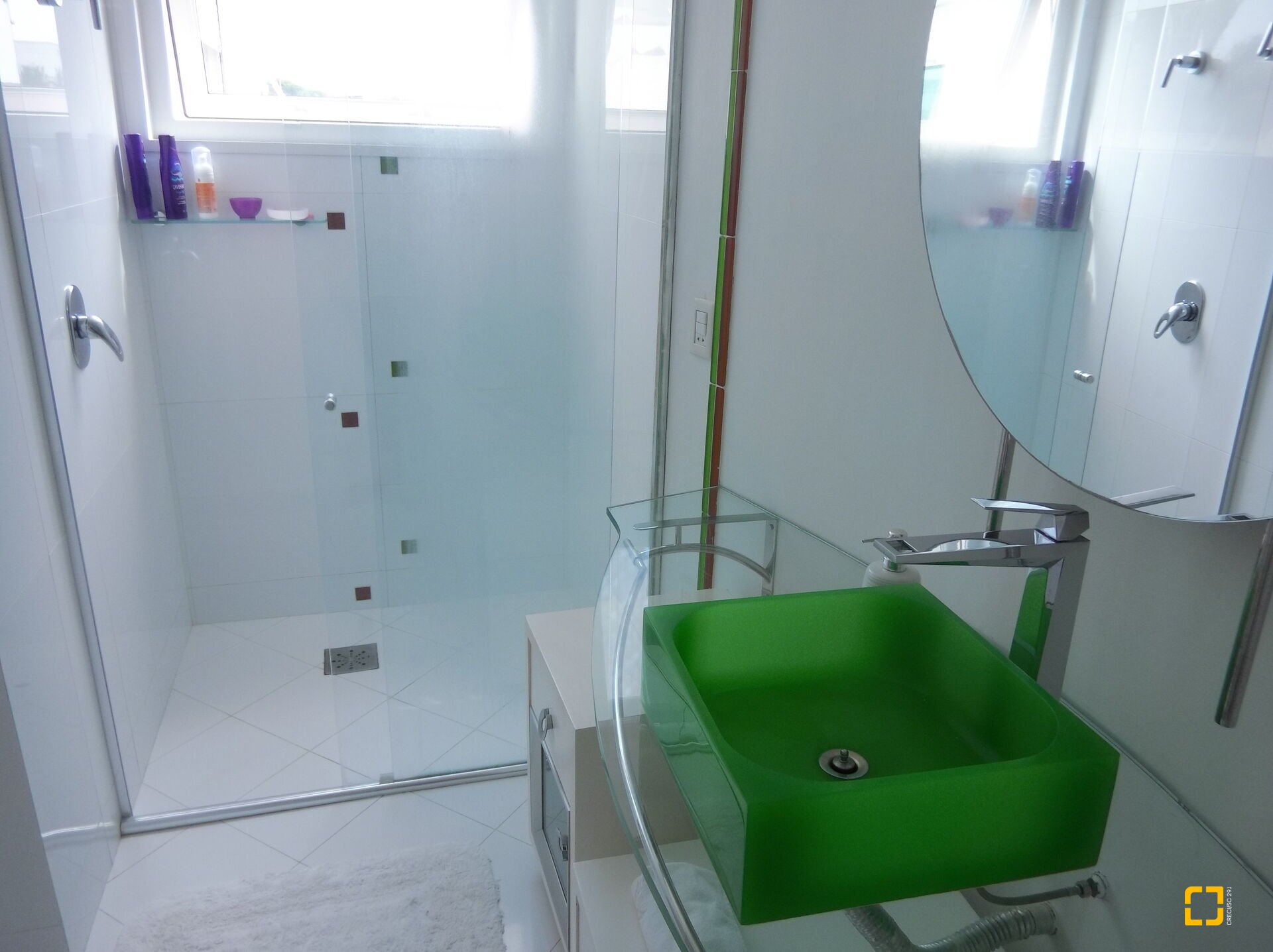 Casa com 650m², 8 quartos (sendo 4 suítes), 5 garagens, no bairro Jurerê Internacional em Florianópolis