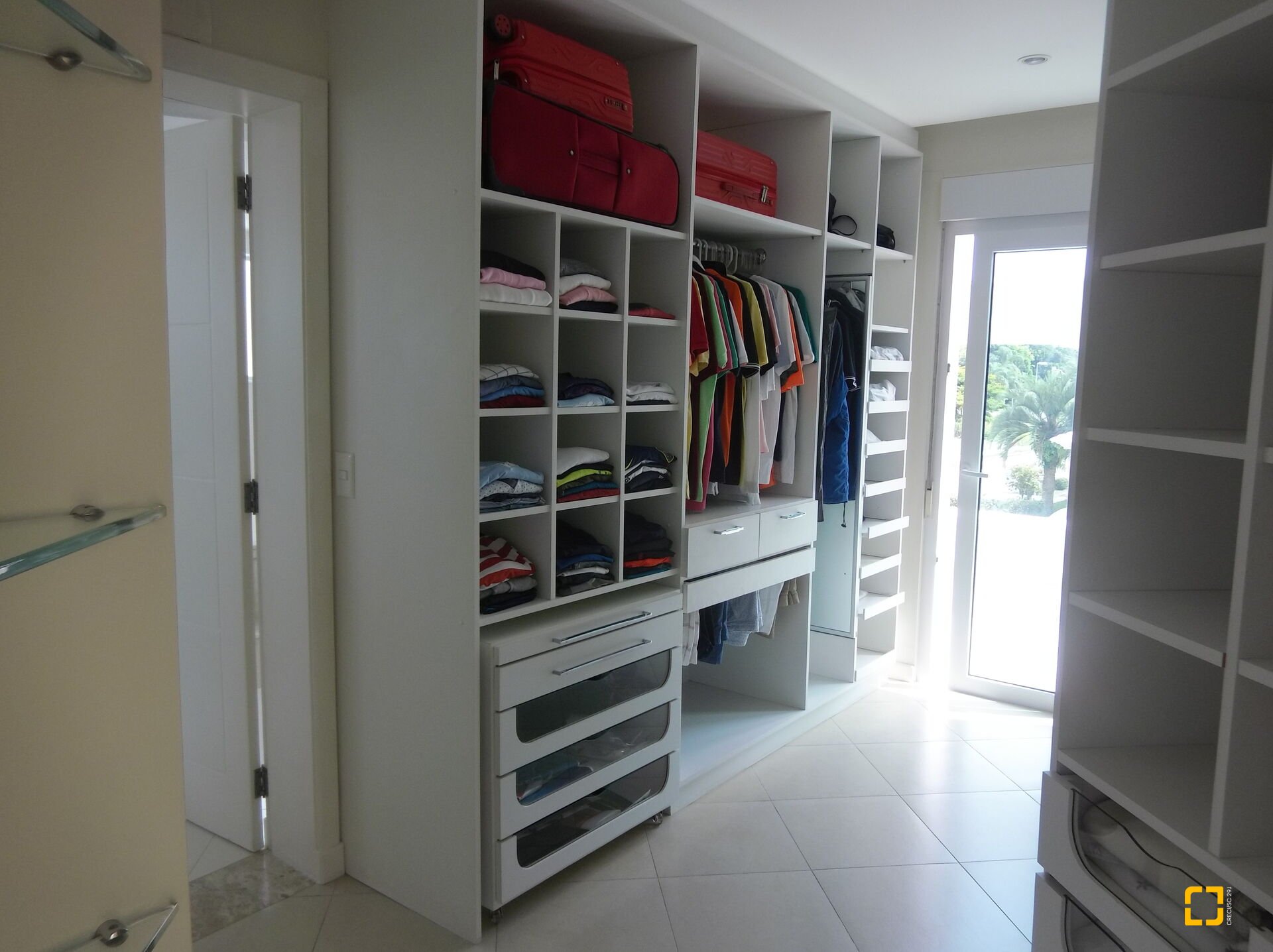 Casa com 650m², 8 quartos (sendo 4 suítes), 5 garagens, no bairro Jurerê Internacional em Florianópolis