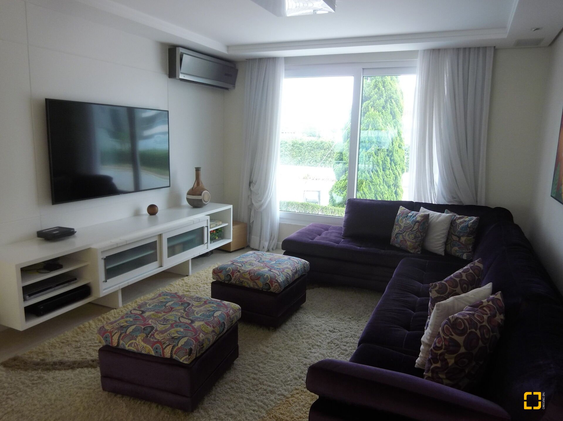Casa com 650m², 8 quartos (sendo 4 suítes), 5 garagens, no bairro Jurerê Internacional em Florianópolis