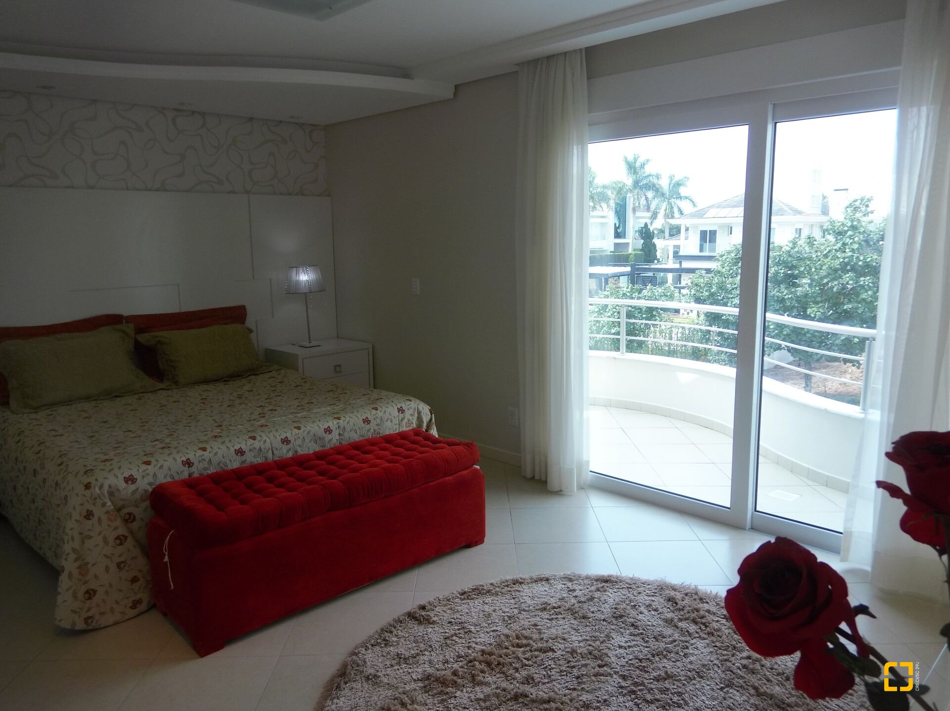 Casa com 650m², 8 quartos (sendo 4 suítes), 5 garagens, no bairro Jurerê Internacional em Florianópolis