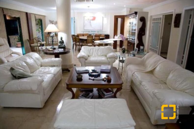 Casa com 520m², 5 quartos, 4 garagens, no bairro Jurerê em Florianópolis