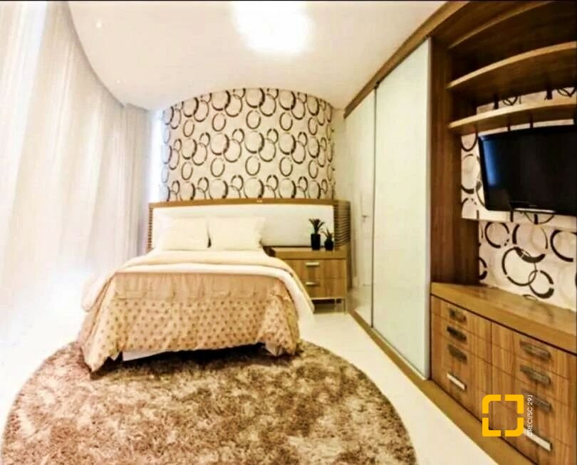 Casa com 1600m², 5 quartos (sendo 5 suítes), 7 garagens, no bairro Jurerê Internacional em Florianópolis