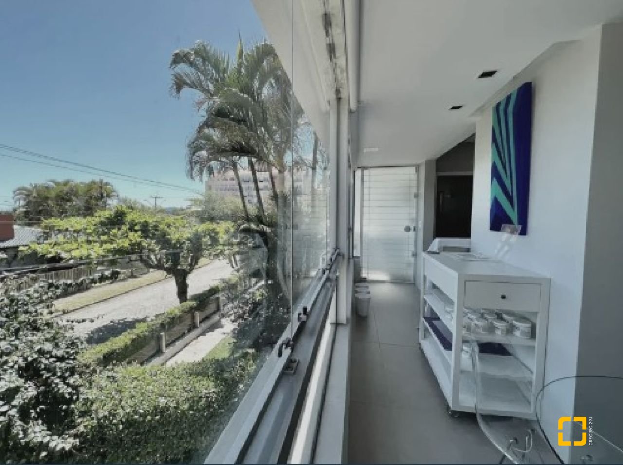 Casa com 450m², 8 quartos (sendo 4 suítes), 6 garagens, no bairro Jurerê Internacional em Florianópolis