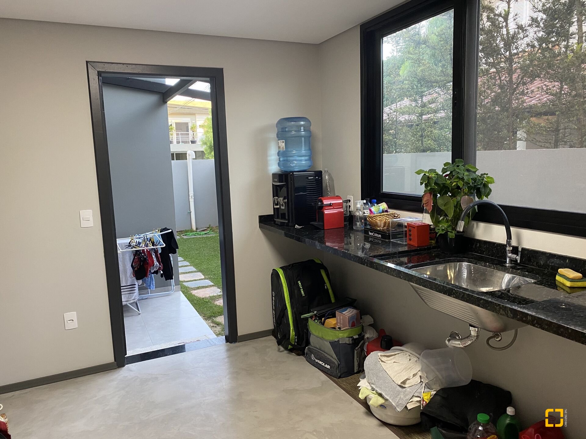 Casa com 350m², 8 quartos (sendo 4 suítes), 3 garagens, no bairro Jurerê Internacional em Florianópolis