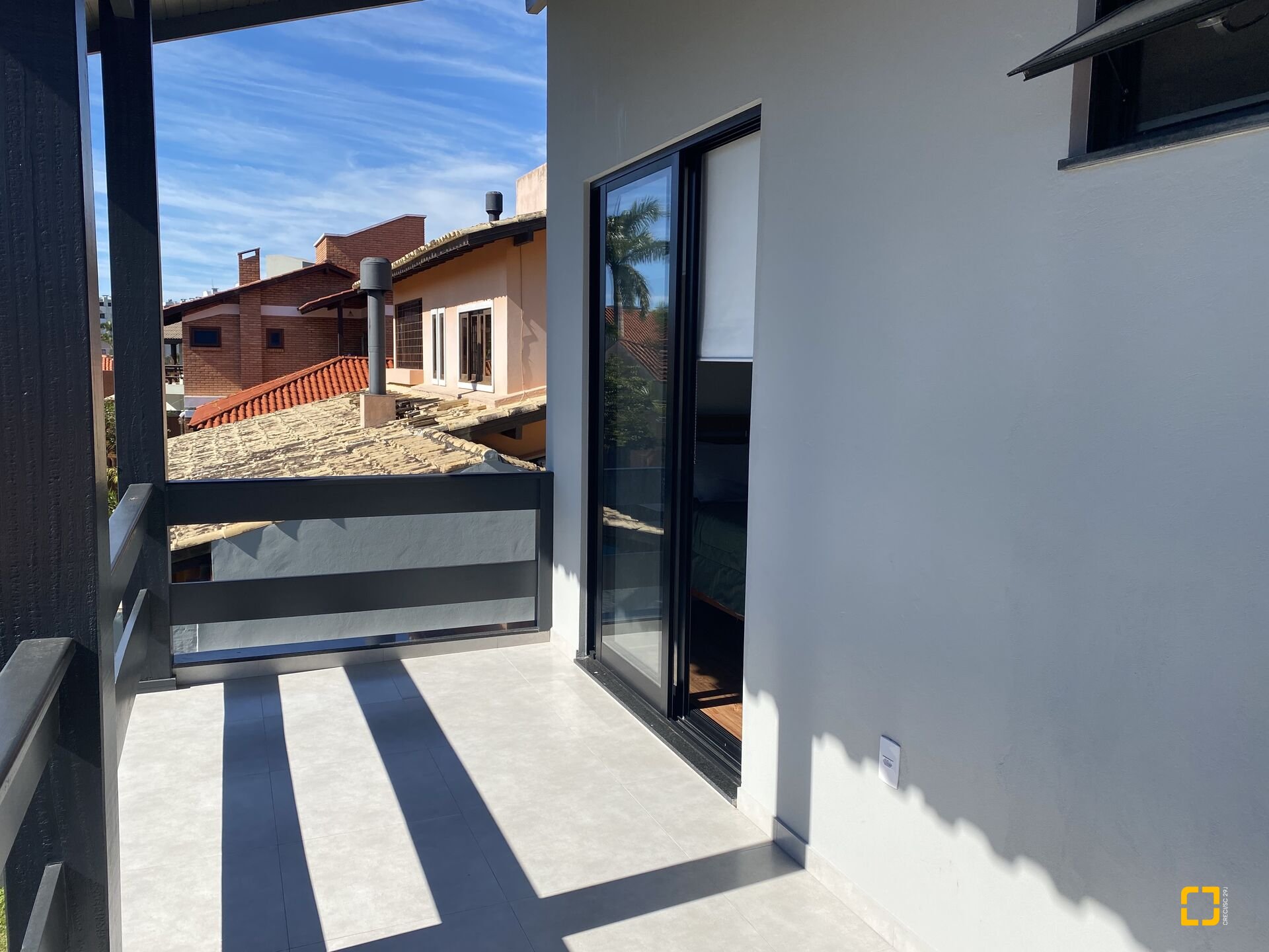 Casa com 350m², 8 quartos (sendo 4 suítes), 3 garagens, no bairro Jurerê Internacional em Florianópolis