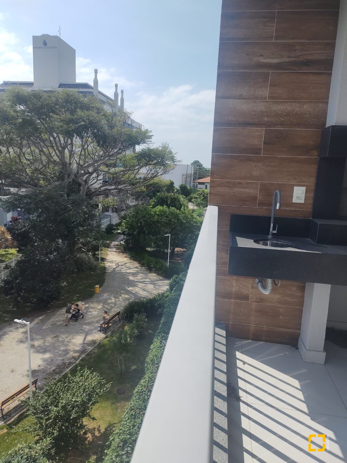 Apartamento com 104m², 6 quartos (sendo 3 suítes), 1 garagem, no bairro Jurerê em Florianópolis