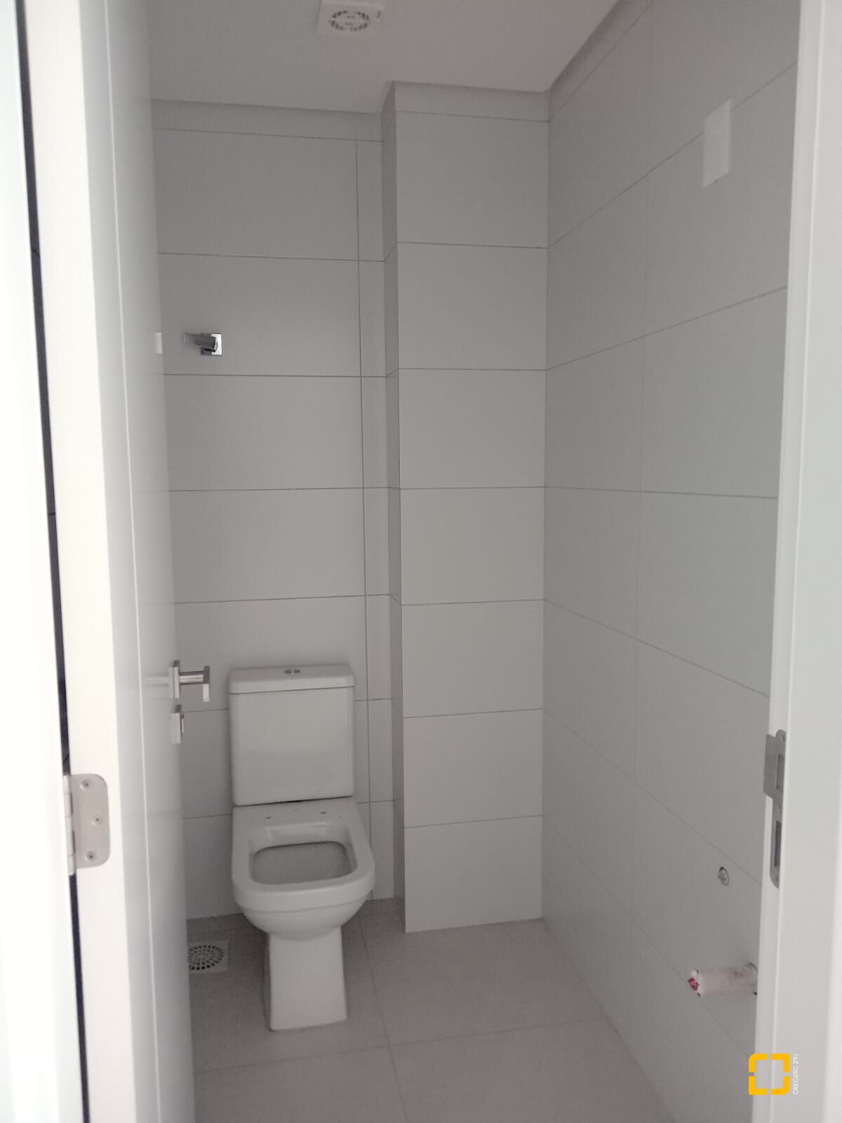 Apartamento com 104m², 6 quartos (sendo 3 suítes), 1 garagem, no bairro Jurerê em Florianópolis
