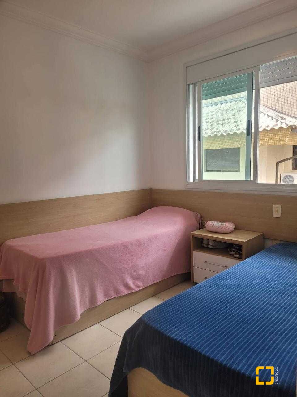 Apartamento com 124m², 6 quartos (sendo 3 suítes), 2 garagens, no bairro Jurerê Internacional em Florianópolis