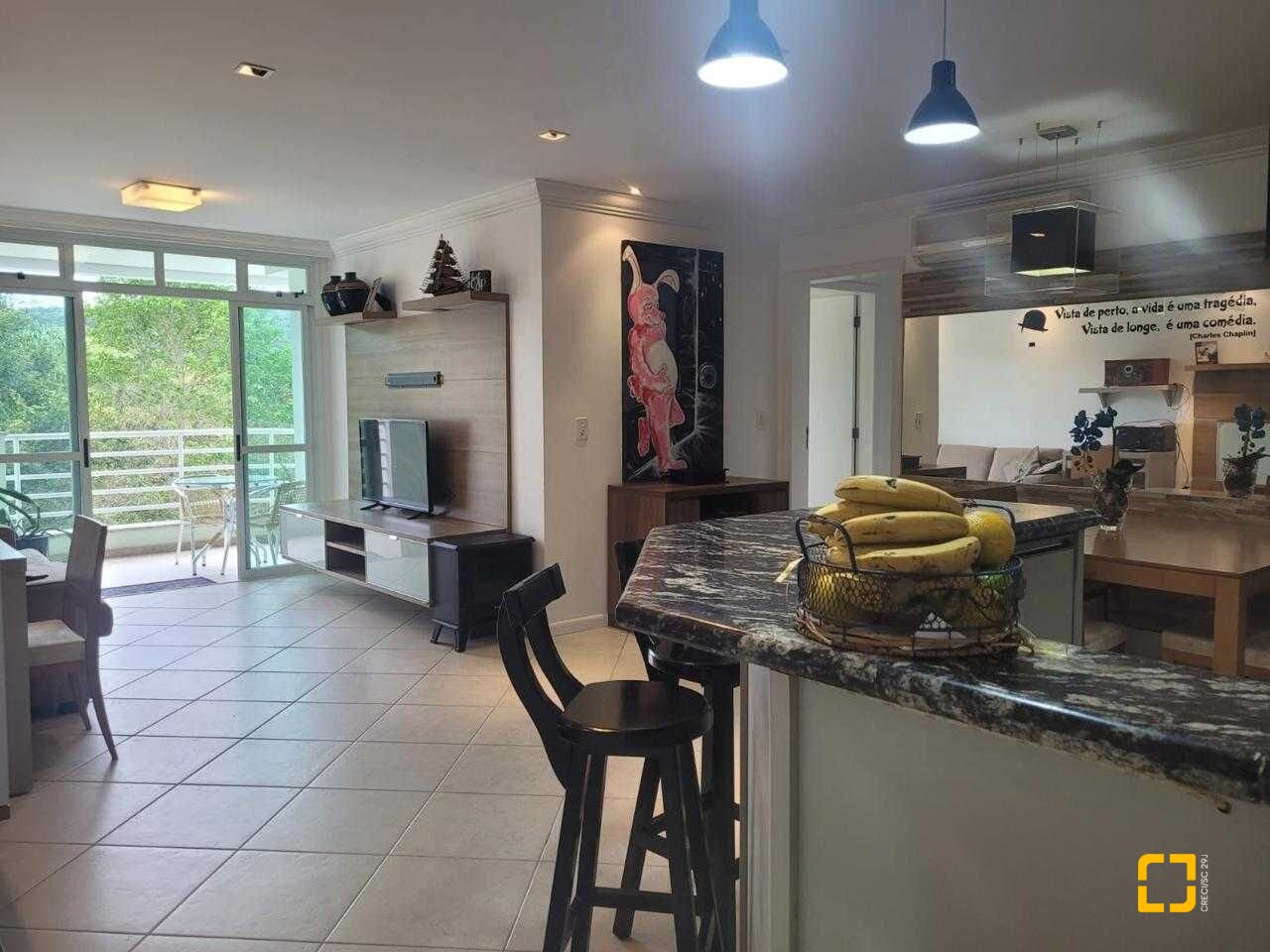 Apartamento com 124m², 6 quartos (sendo 3 suítes), 2 garagens, no bairro Jurerê Internacional em Florianópolis