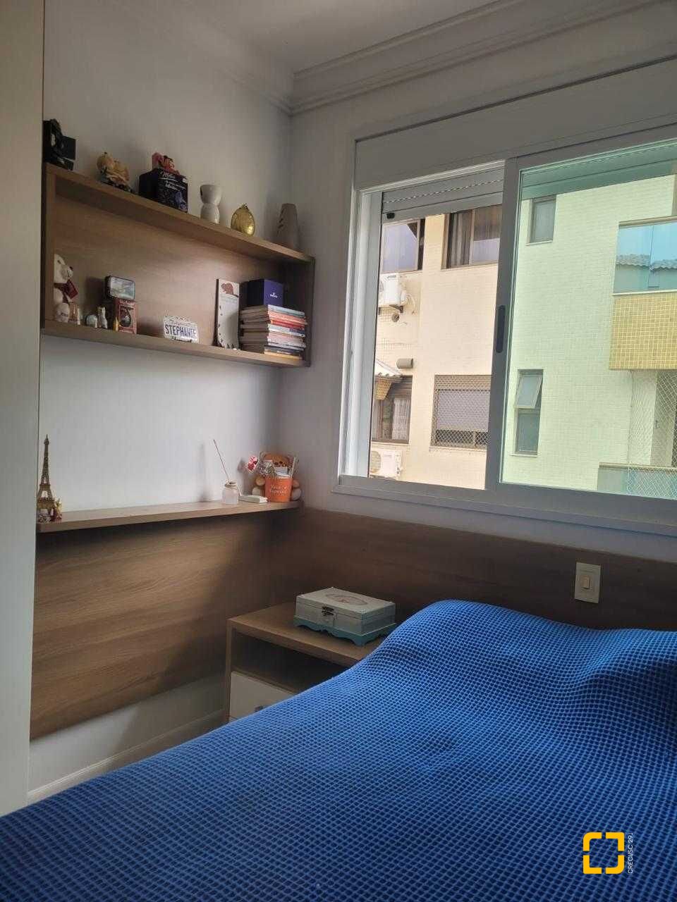 Apartamento com 124m², 6 quartos (sendo 3 suítes), 2 garagens, no bairro Jurerê Internacional em Florianópolis