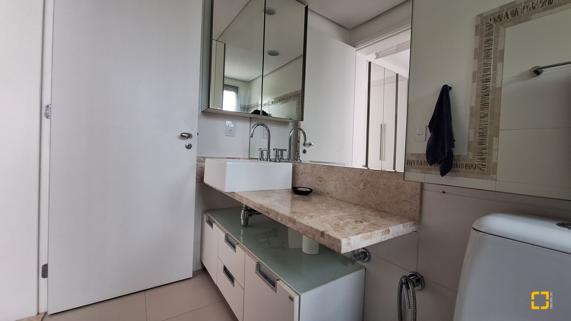 Apartamento com 176m², 8 quartos (sendo 4 suítes), 3 garagens, no bairro Jurerê Internacional em Florianópolis