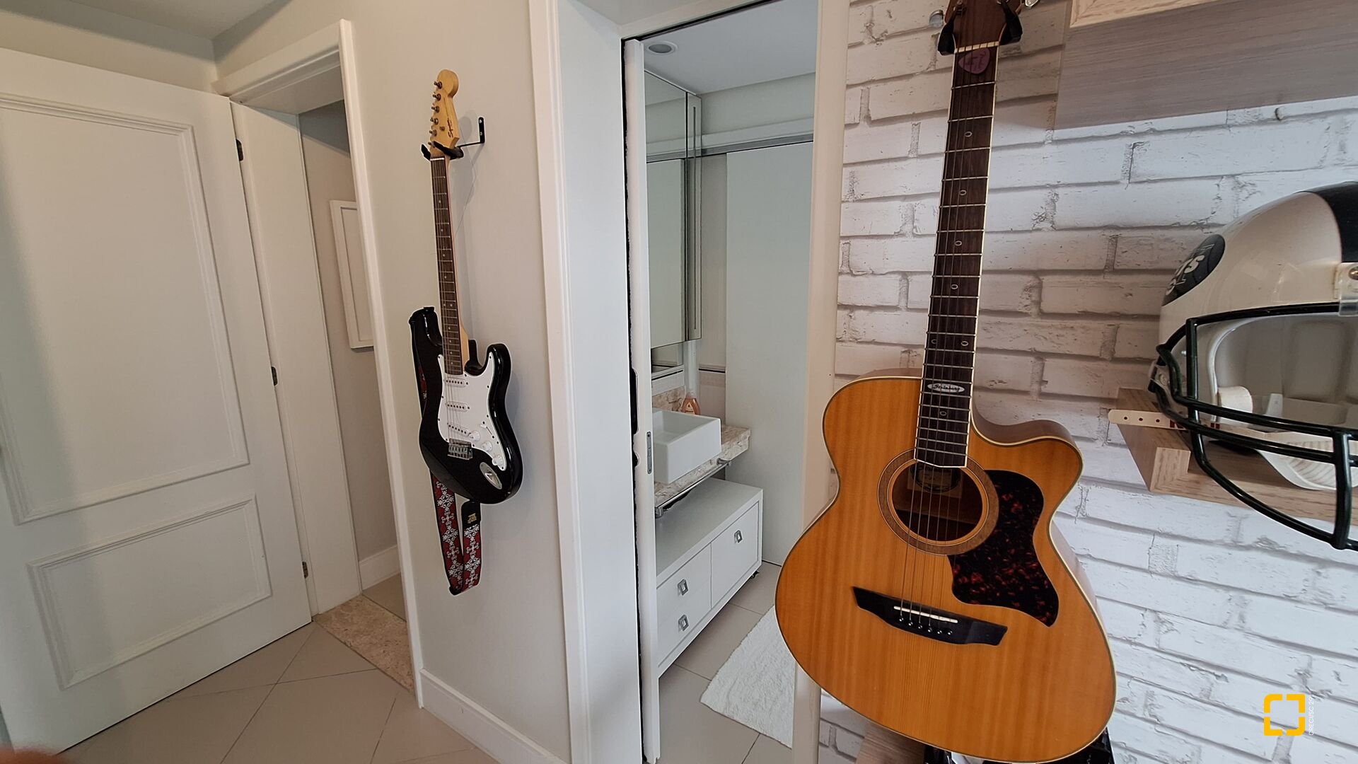 Apartamento com 176m², 8 quartos (sendo 4 suítes), 3 garagens, no bairro Jurerê Internacional em Florianópolis