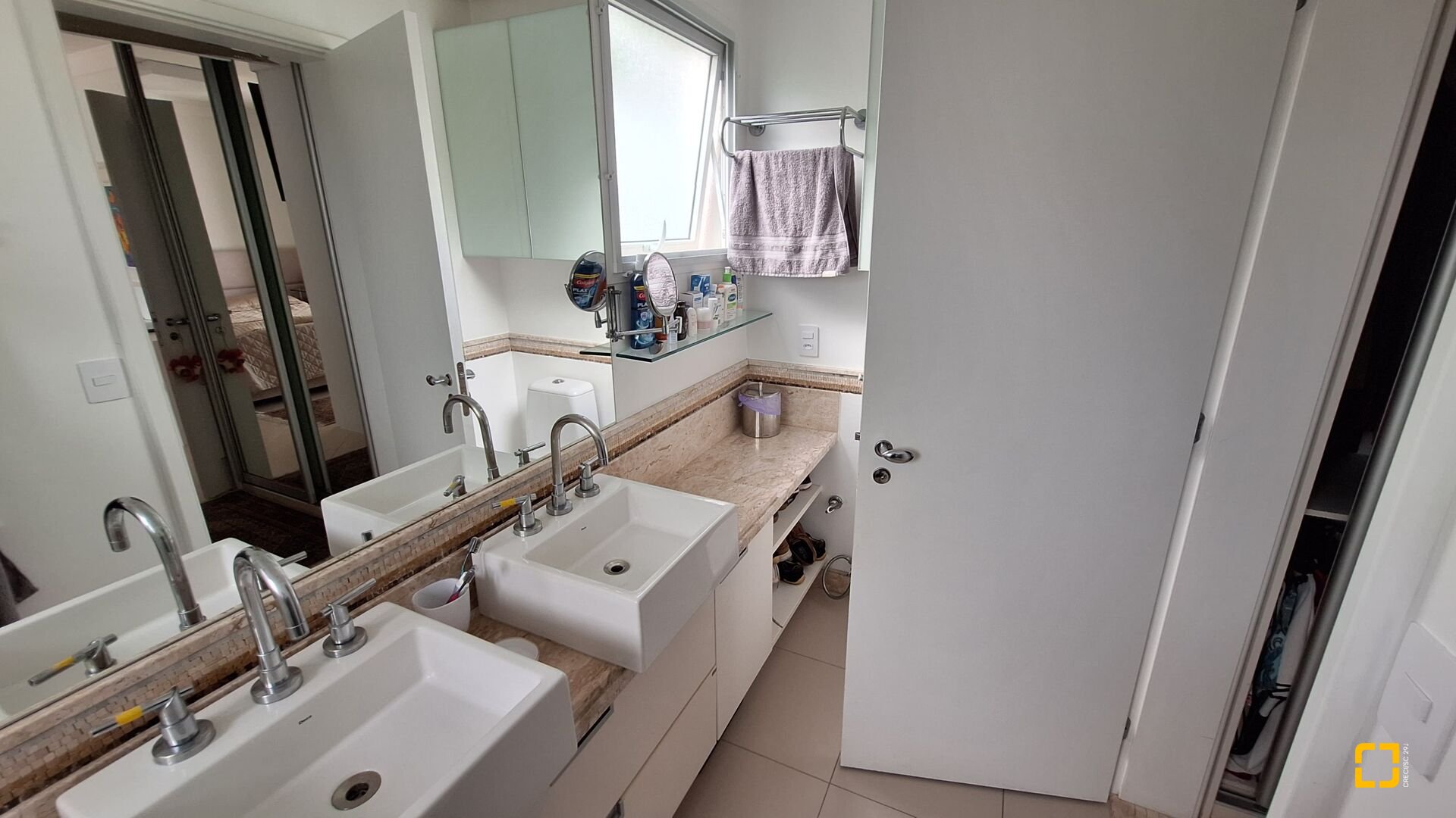 Apartamento com 176m², 8 quartos (sendo 4 suítes), 3 garagens, no bairro Jurerê Internacional em Florianópolis