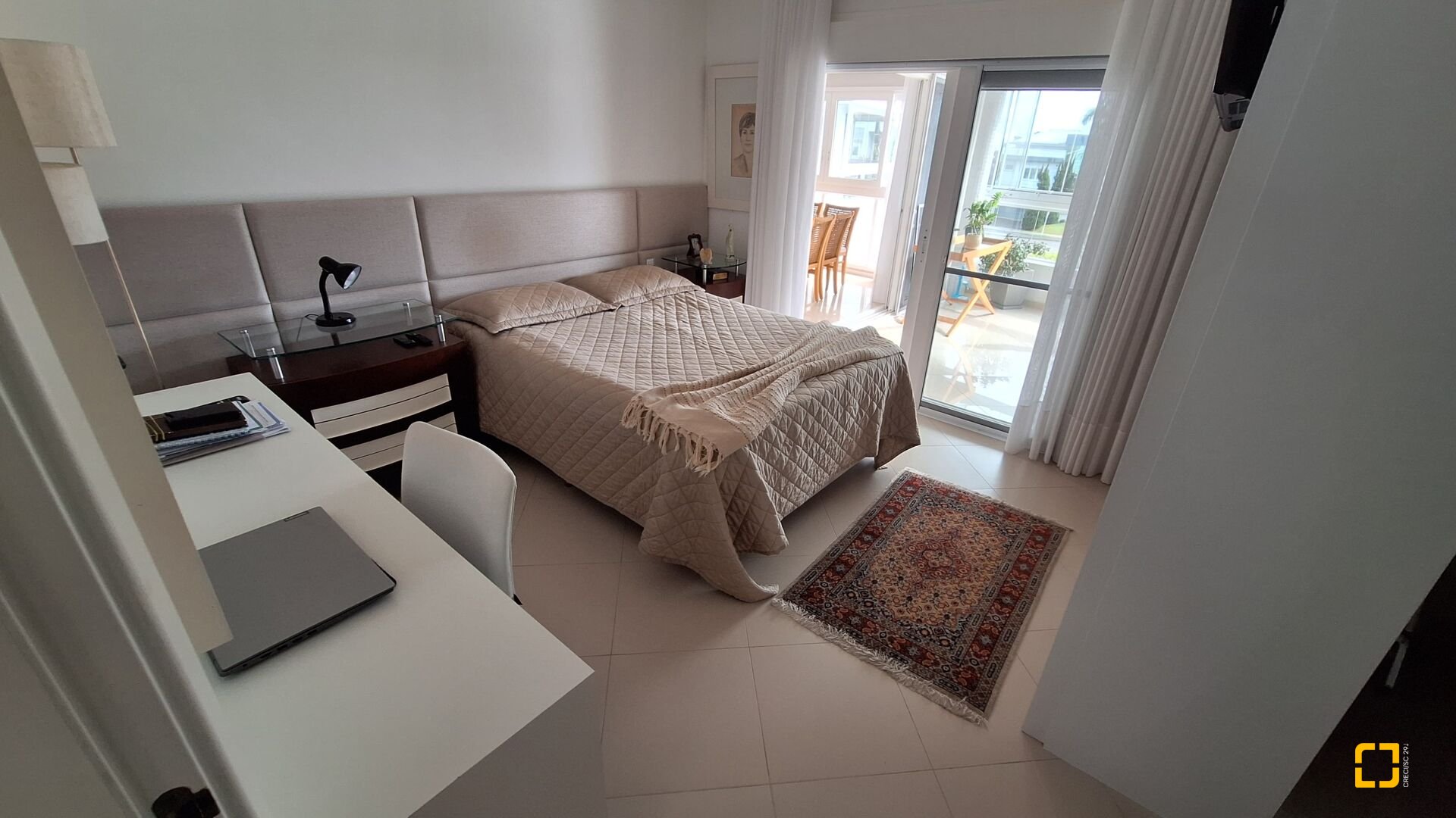 Apartamento com 176m², 8 quartos (sendo 4 suítes), 3 garagens, no bairro Jurerê Internacional em Florianópolis