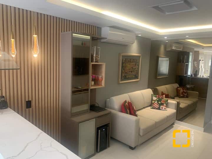Apartamento com 125m², 5 quartos (sendo 2 suítes), 2 garagens, no bairro Jurerê Internacional em Florianópolis