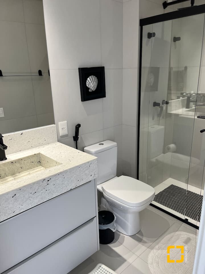 Apartamento com 125m², 5 quartos (sendo 2 suítes), 2 garagens, no bairro Jurerê Internacional em Florianópolis