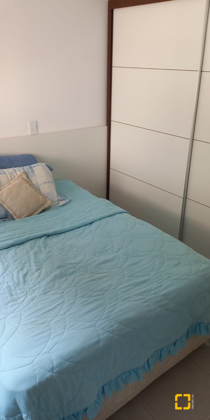 Apartamento com 105m², 3 quartos (sendo 1 suíte), 2 garagens, no bairro Canajurê em Florianópolis
