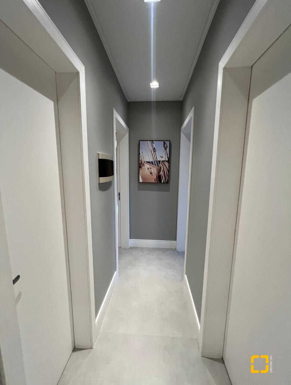Apartamento com 115m², 5 quartos (sendo 2 suítes), 2 garagens, no bairro Jurerê Internacional em Florianópolis