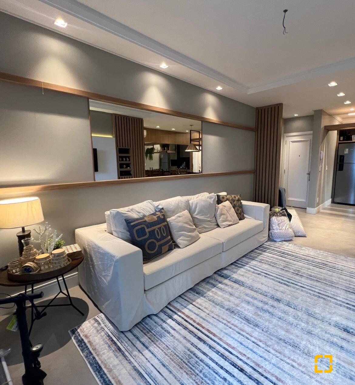 Apartamento com 115m², 5 quartos (sendo 2 suítes), 2 garagens, no bairro Jurerê Internacional em Florianópolis